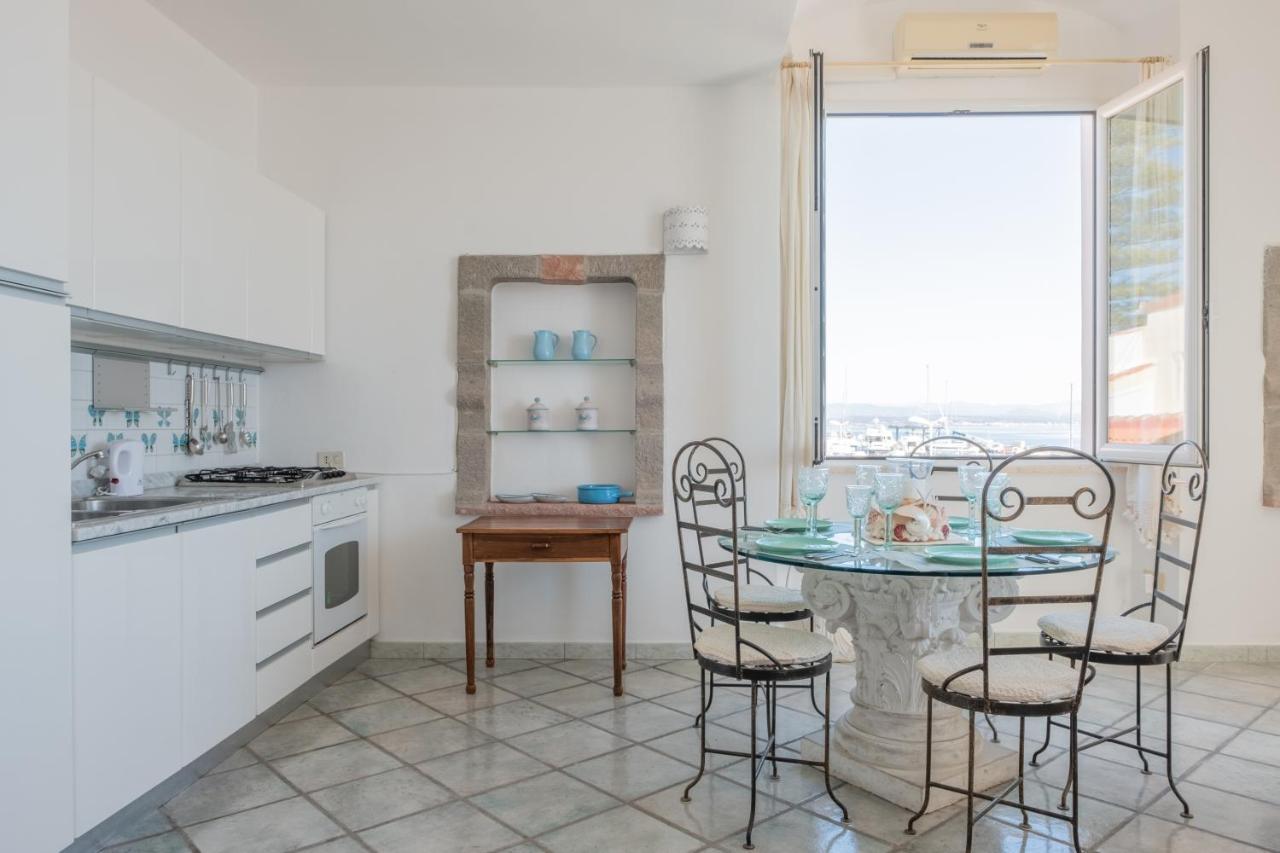 ⭑ ⭑ ⭑ ⭑ ⭑ Jewel On The Seafront Promenade Apartment Carloforte (Isola di San Pietro)